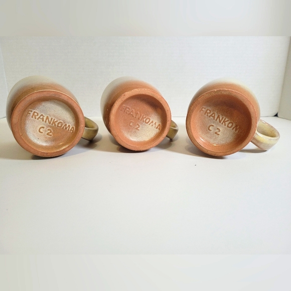 Set of 3 Vintage Frankoma Pottery #C2 Pedestal Mugs-Desert Gold Glaze - Picture 3 of 7